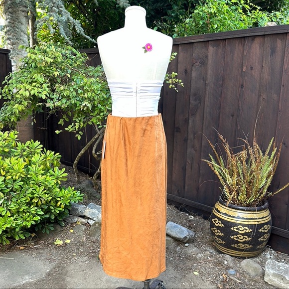 Brochu Walker The Hallie Vegan Suede Slip Skirt - camel - Picture 11 of 12